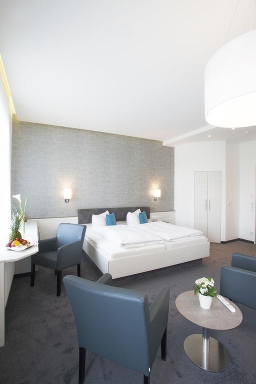 Ebner - Boutique-Hotel & Konditorei Λιντάου Δωμάτιο φωτογραφία