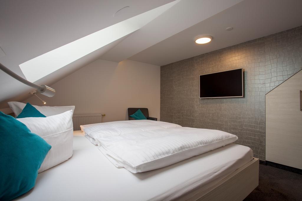 Ebner - Boutique-Hotel & Konditorei Λιντάου Εξωτερικό φωτογραφία