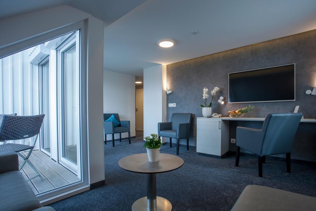Ebner - Boutique-Hotel & Konditorei Λιντάου Εξωτερικό φωτογραφία