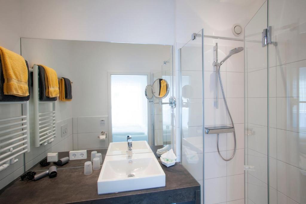 Ebner - Boutique-Hotel & Konditorei Λιντάου Δωμάτιο φωτογραφία