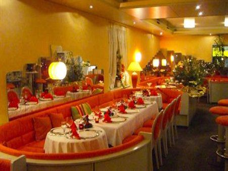 Ebner - Boutique-Hotel & Konditorei Λιντάου Εστιατόριο φωτογραφία